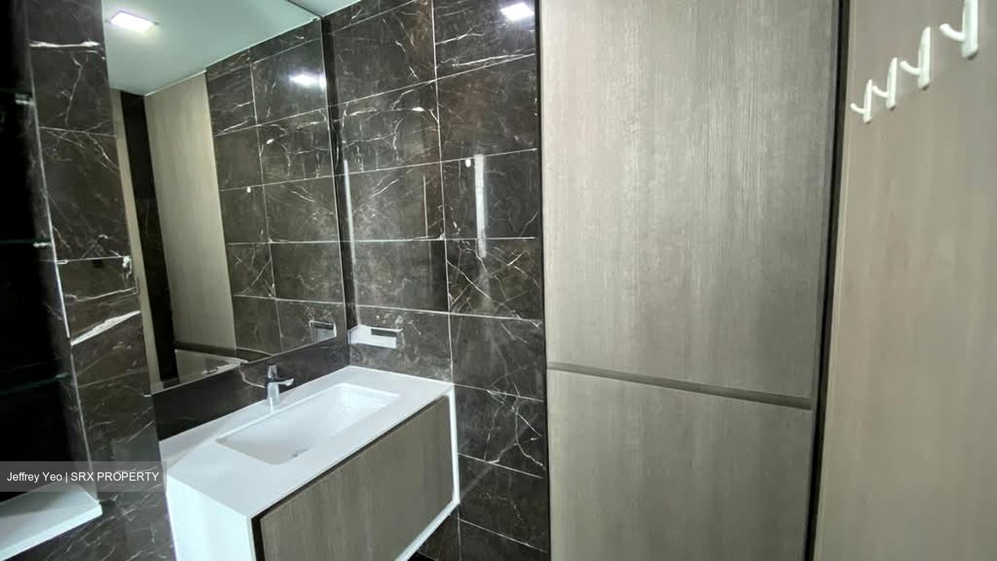 J Gateway (D22), Condominium #566669061